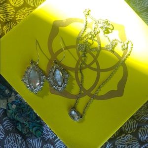 Kendra Scott earring and necklace set